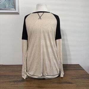 SHEIN Men's Long Sleeve Raglan Sleeve Shirt Beige and Black Size S